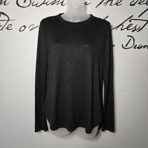 Luxespun Curved Hem Long Sleeve Lightweight Sweater | Banana Republic, Black, S
